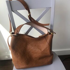 🤎Authentic MCM Klara Leather Hobo Large Cognac Brown🤎